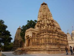 photo of temple in Khajuraho.